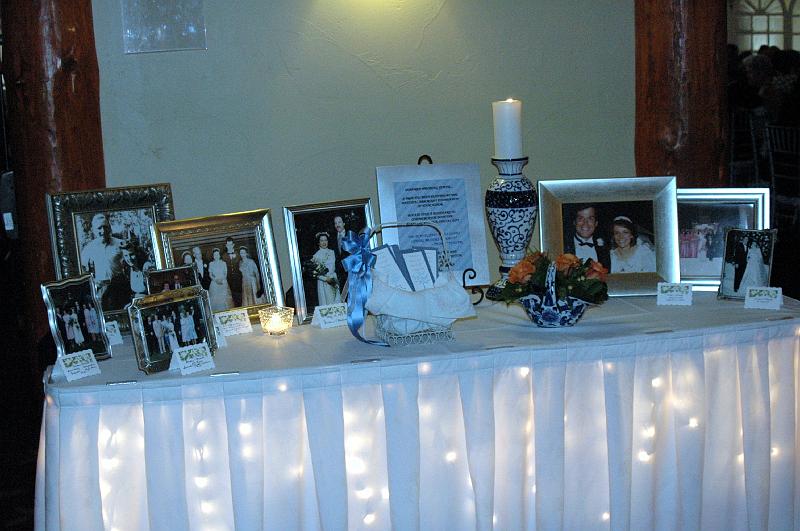 2008June14MichaelAndLauraWedding 193.jpg